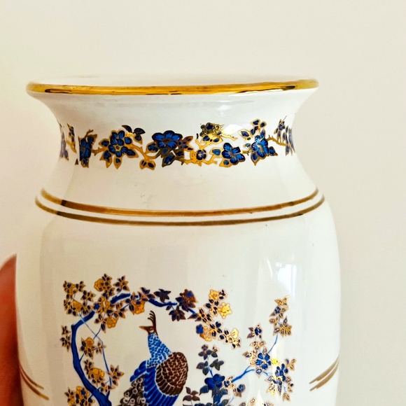 Peacock Porcelain Vase by G.S. Presenta Ltd. Hand Made in Greece 24K Gold Rim - Picture 5 of 10